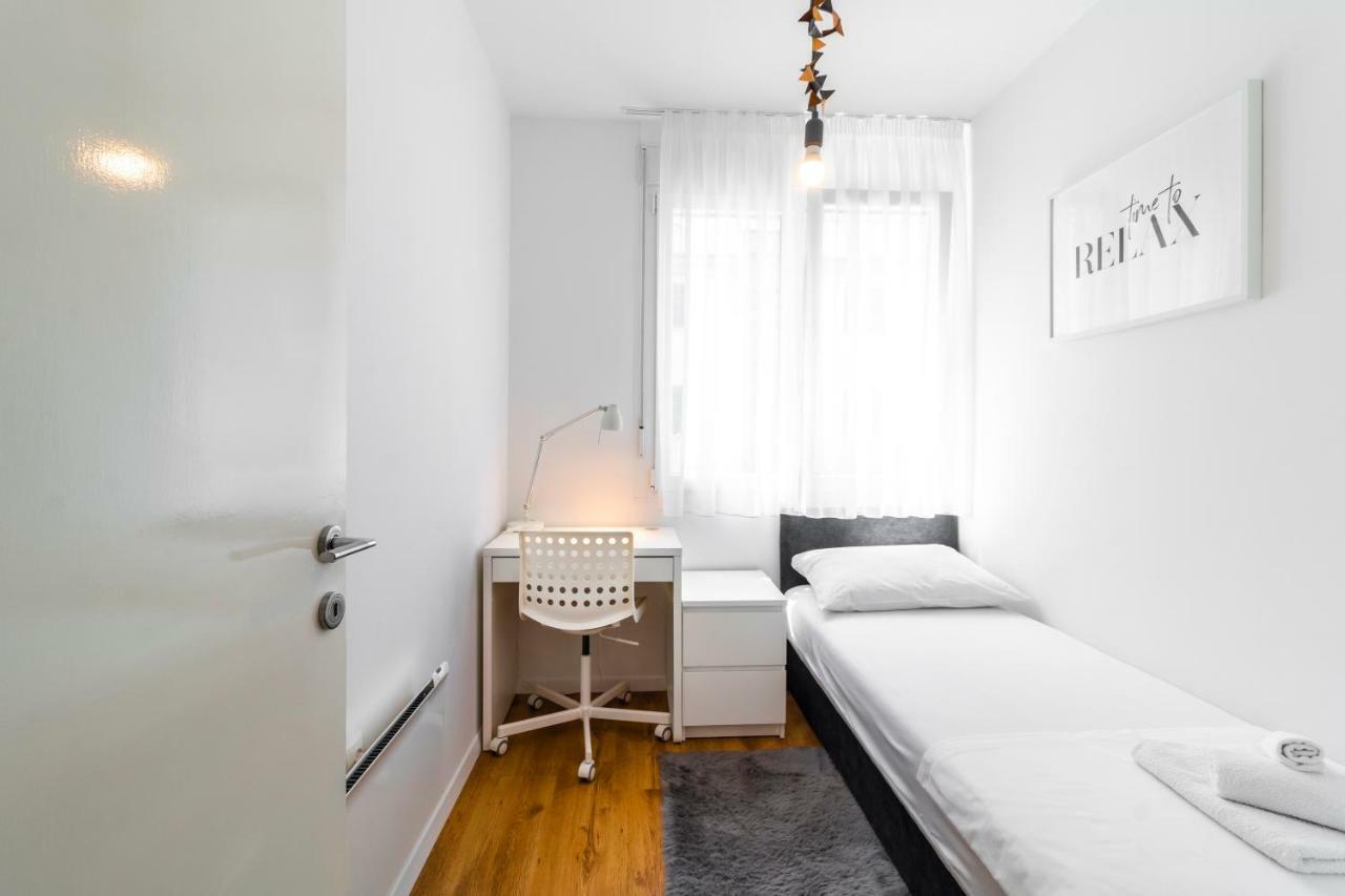 Apartment In Centre For 6 Split Extérieur photo