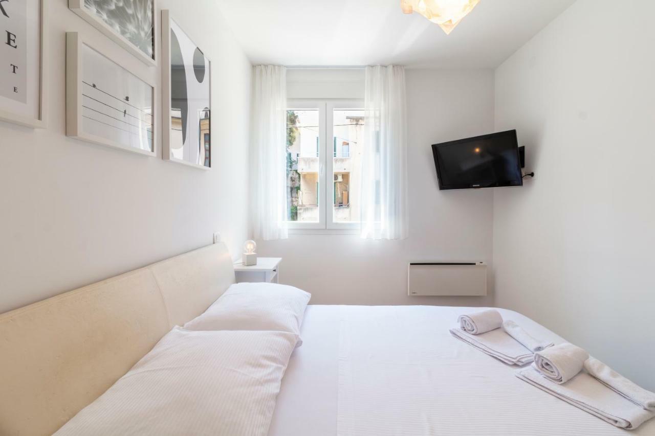 Apartment In Centre For 6 Split Extérieur photo